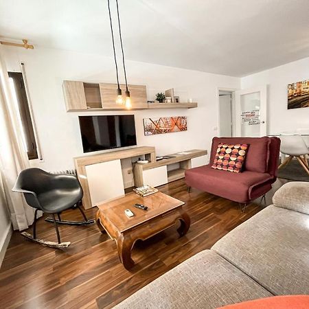 Apartamento Para 4 Con Terraza En El Centro Girona Exterior photo