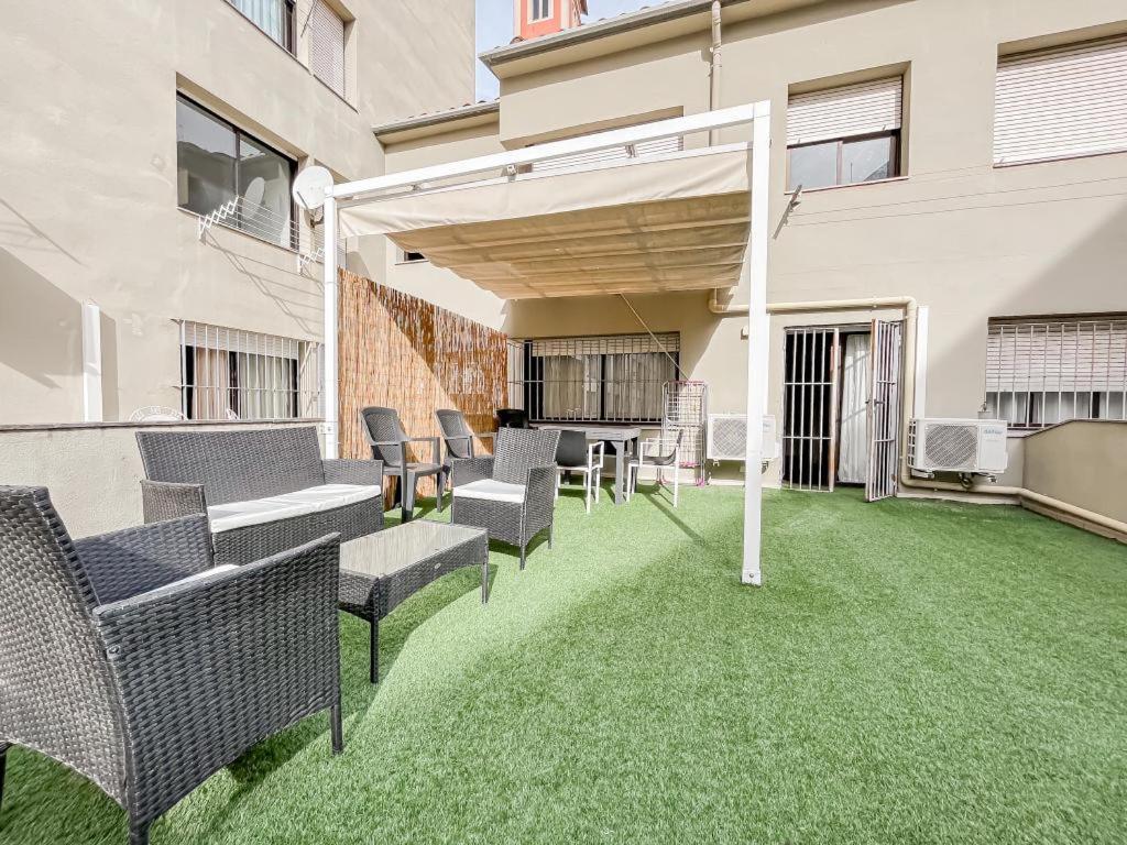 Apartamento Para 4 Con Terraza En El Centro Girona Exterior photo